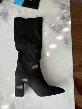 Women's Black Suede Knee-High Block Heel Boots